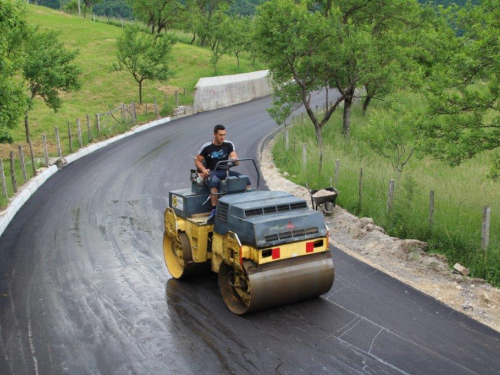 FOTO: Završena rekonstrukcija puta kroz Mlušu