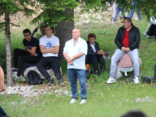 FOTO/VIDEO: Tisuće vjernika na Kedžari proslavilo Divin dan