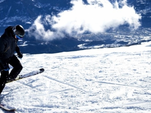 Obitelj umrlog Austrijanca traži odštetu jer se zarazio koronom na skijalištu