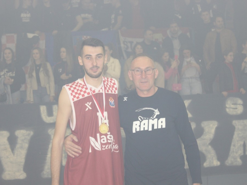 FOTO: Pogledajte atmosferu na tribinama na košarkaškom finalu između Rame i Čapljine