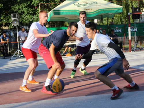 FOTO: Počeo turnir u uličnoj košarci ''Streetball Rama 2017.''