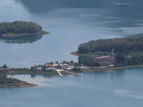 Požeški planinari oduševljeni pohodom kroz Ramu