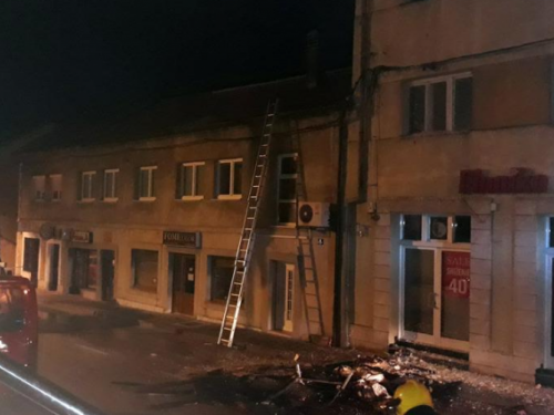 ​Požar u središtu Livna satima gasilo sedam vatrogasaca i dvoje volontera