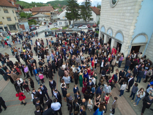 FOTO/VIDEO: Matura 2016. - Defile mladosti i ljepote na ulicama Prozora