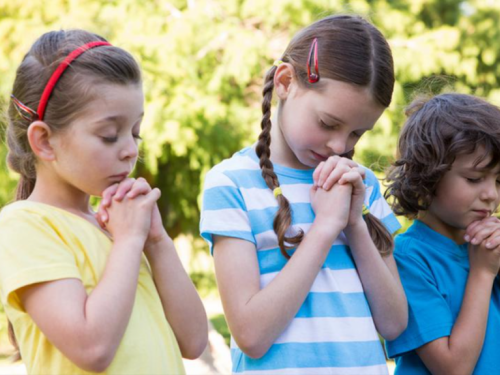 Poziv na molitvu milijunima djece