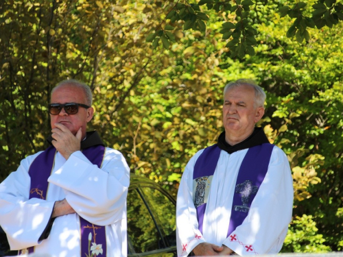 FOTO: Na Maglicama obilježena 81. obljetnica stradanja