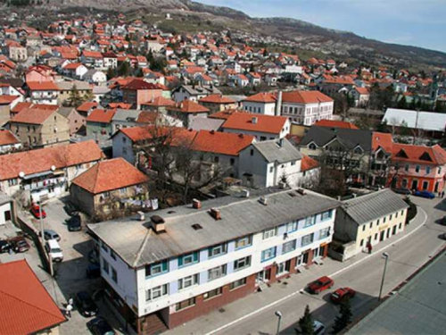 Obuzdavanje vijećnika: Bolje zaštitari, nego policija?!