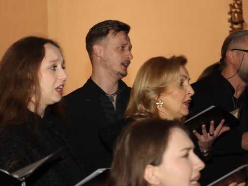 Veličanstvena završnica u Rami: ''Čuvarice'' koncertom u Prozoru zaključile korizmenu turneju