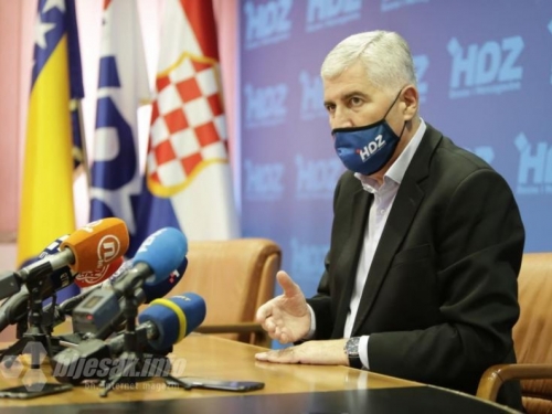HNS: Potrgana zastava EU nije put kojim BiH želi ići