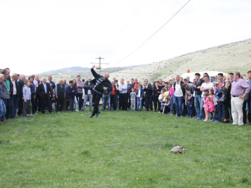 FOTO: Rumbočka fešta na Zahumu, proslavljen sv. Josip Radnik