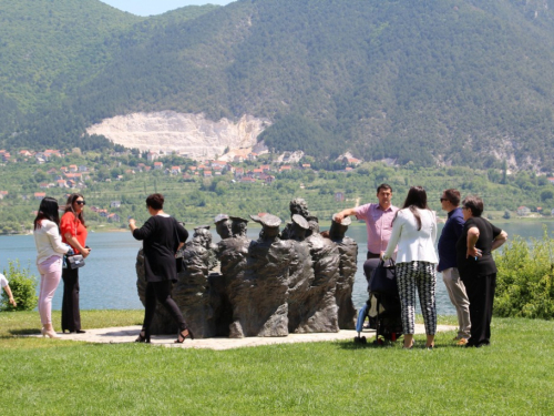 FOTO: Prva pričest u župi Rama Šćit