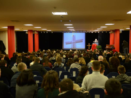 FOTO: U Sarajevu upriličena premijera filma Uzdol 41