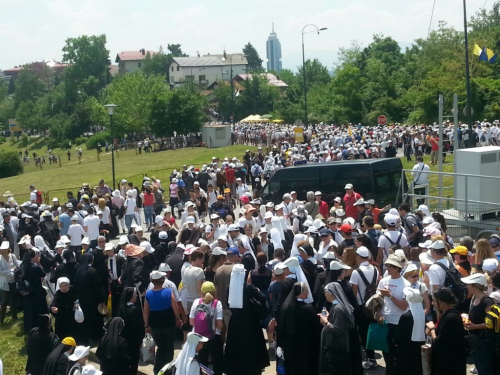 FOTO/VIDEO: Ramci na susretu s papom Franjom u Sarajevu