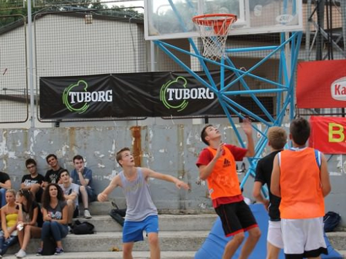 FOTO: U Prozoru održan Streetball turnir za djecu