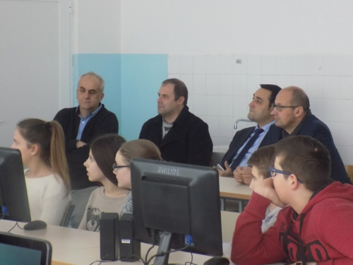 Sat kodiranja u osnovnoj školi u Prozoru
