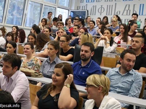Na Sveučilište u Mostaru se prijavilo 500 srednjoškolaca manje nego lani