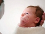 Francuska obnavlja istragu o bebama rođenim bez ruku