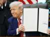 Trump zabranio ulazak državljana 12 zemalja u SAD