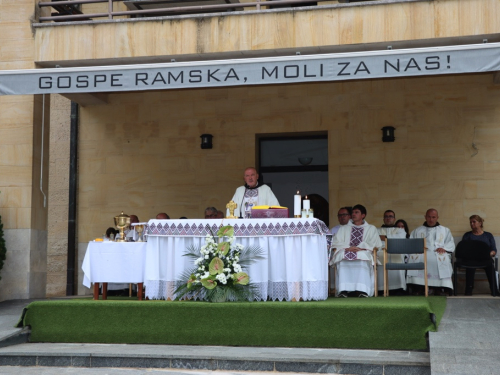 FOTO: Uočnica na Šćitu - Mala Gospa 2025.