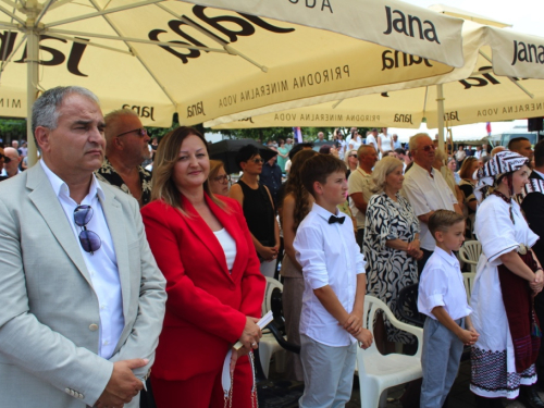 FOTO: Mlada misa vlč. Marina Petrovića u župi Prozor