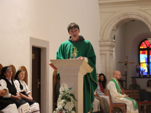 FOTO/VIDEO: Ramci hodočastili Gospi u Sinj