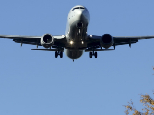 Pilot: 'Draga srušit ću avion ako me ostaviš'