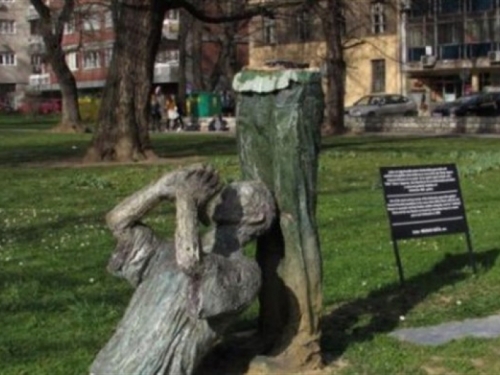 Hrvatski državljanin oslobođen: Skulptura Rame oštećena slučajno