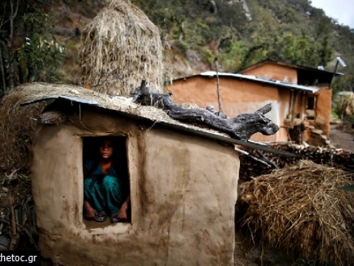 Nepal će kažnjavati izolaciju žena za vrijeme menstruacijskog ciklusa