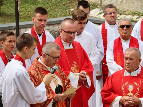 FOTO: Obilježena 29. obljetnica stradanja Hrvata na Uzdolu