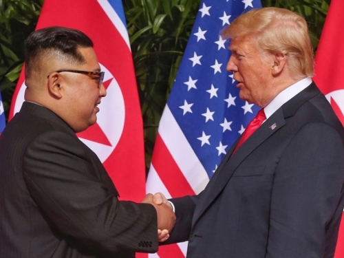 Trump primio pismo Kim Jong-una