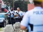 U Philadelphiji zatočio policajce i satima pucao po njima, šestero ranjenih