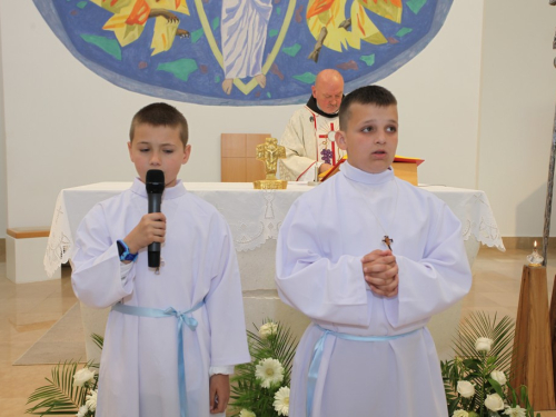FOTO: Prva pričest u župi Rumboci