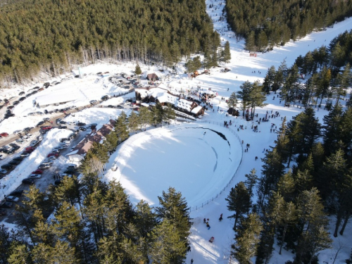 FOTO/VIDEO: Izletnici 'okupirali' Blidinje