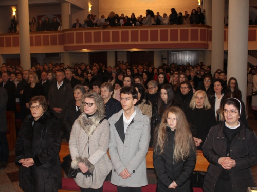 FOTO: Polnoćka u Prozoru