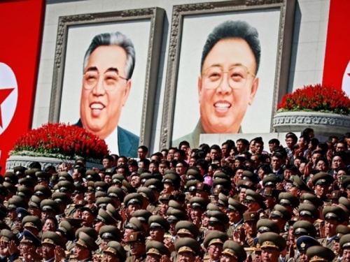 U Sjevernoj Koreji zabranjeni alkohol i smijeh na godišnjicu smrti Kim Jong-ila