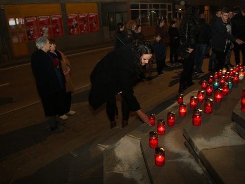 I u Prozoru svijetli Vukovar