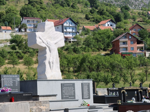 FOTO: U Rumbocima obilježena 30. obljetnica pogibije Šimuna Fofića Fofe