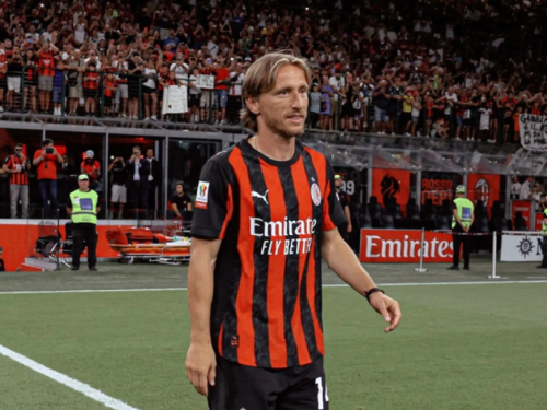 Modrić zahvalan navijačima na dočeku: Moj novi dom