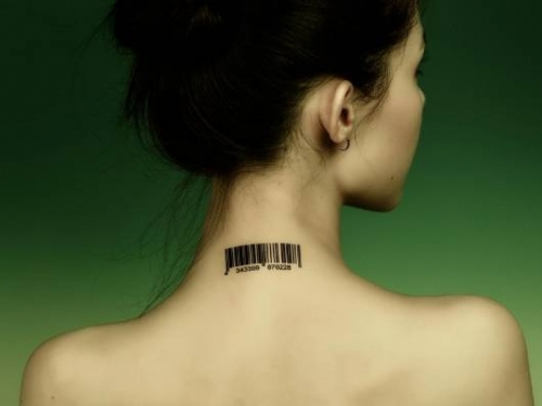Motorola patentirala tetovažu za vrat kao dodatak za smartphone