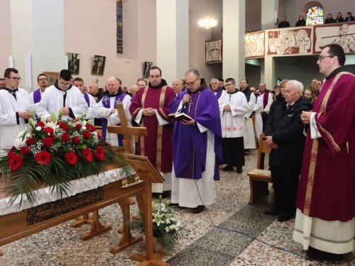 FOTO: Sahranjen fra Anto Cvitković