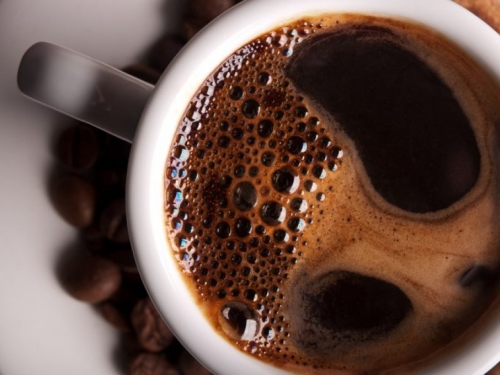 Zašto je pametno izbjegavati kavu između 8 i 9 sati?