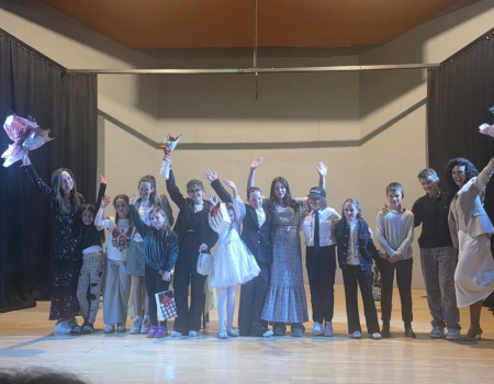 Dramski ansambl Kulturno sportskog centra Prozor Rama premijerno izveo mjuzikl ''Anny''