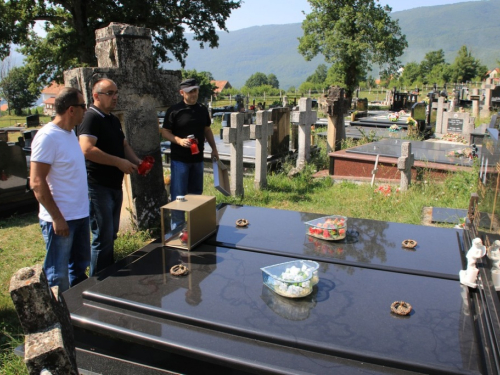 FOTO: Obilježena 23. obljetnica pogibije Šimuna Fofića Fofe