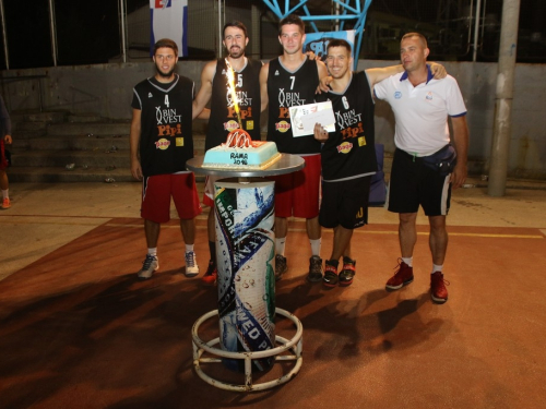 FOTO: Binvest Lubura pobjednik 14. Streetball turnira u Prozoru