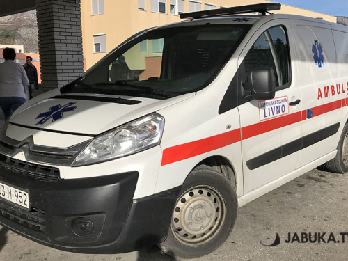 75-godišnja pješakinja iz Tomislavgrada teško ozlijeđena u prometnoj nesreći