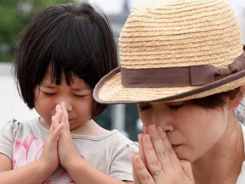 Obljetnica bombardiranja: Hirošima moli za mir