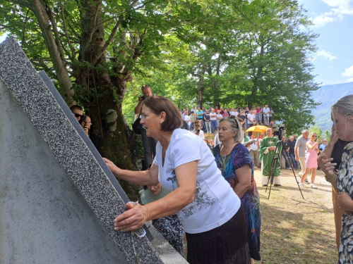 Na Pomenu obilježena 30. obljetnica stradanja hrvatskih branitelja