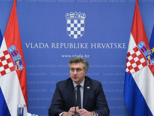 Hrvatska: Od 5. rujna iskazivanje cijena i u eurima i kunama