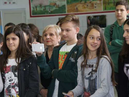 FOTO: U Prozoru održano županijsko natjecanje iz matematike