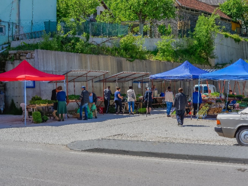 Duhovi ili Dovi u Prozoru